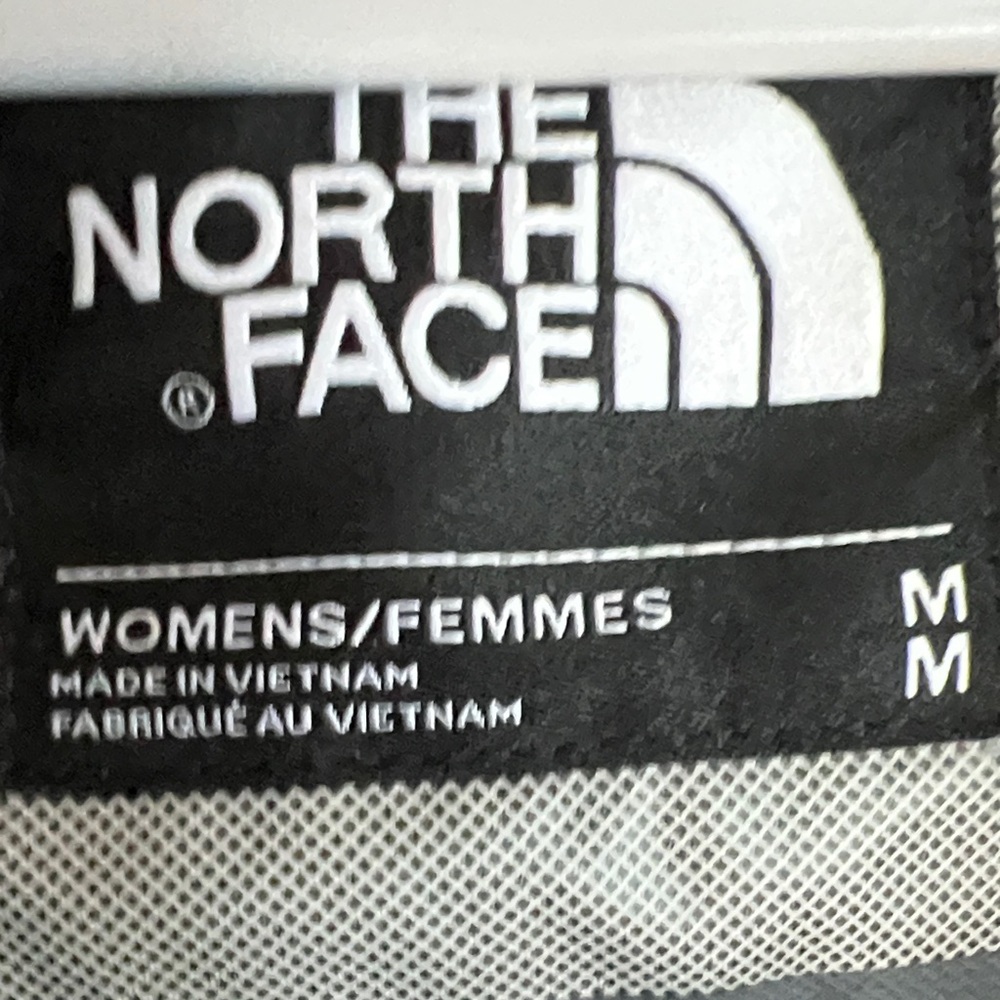The North Face Women's Burgundy Patterned Raincoat - Picture 2 of 9